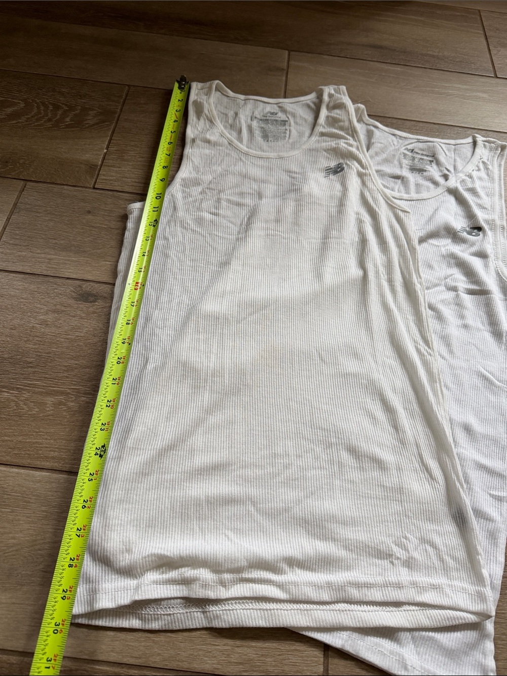 2 XL Ribbed Tank Tops - Picture 4 of 4